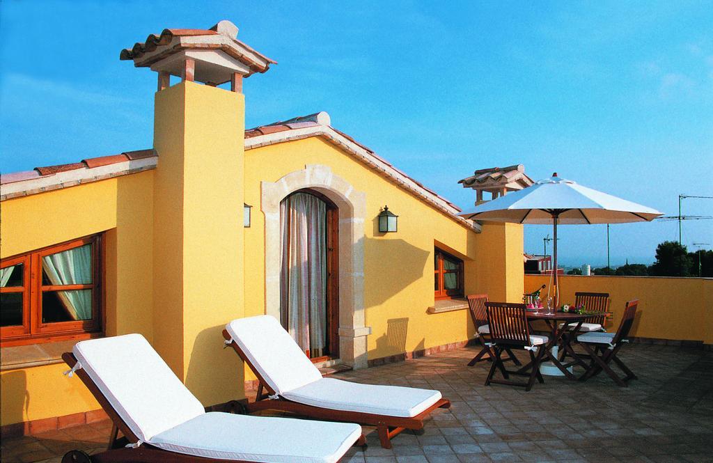 Hotel Restaurante La Masieta Крейсел Екстериор снимка